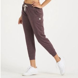 Vuori Performance Joggers - Smoked Plum